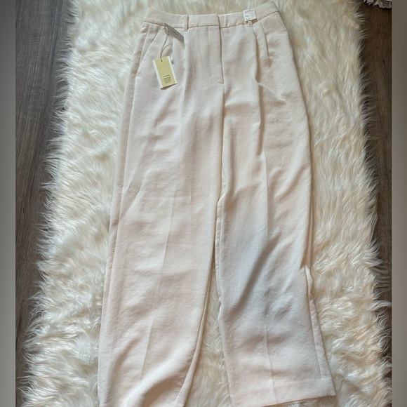 ARITZIA effortless Pant - Picture 2 of 5
